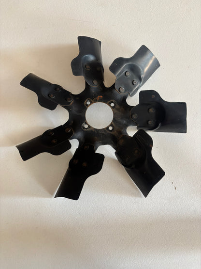 93-98 Jeep Grand Cherokee ZJ Engine Cooling Fan. 4.0 & 5.2   **XJ Upgrade** 52079570