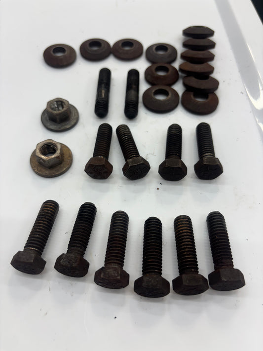 Intake & Exhaust Manifold Bolts & Studs  4.0 & 2.5 Engines