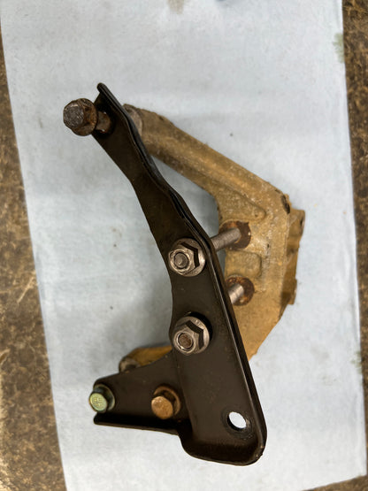 Alternator Bracket For Jeep Cherokee XJ 1987-2001