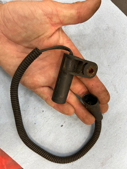 FACTORY Grand Cherokee 4.0 Crank Shaft Sensor. TESTED