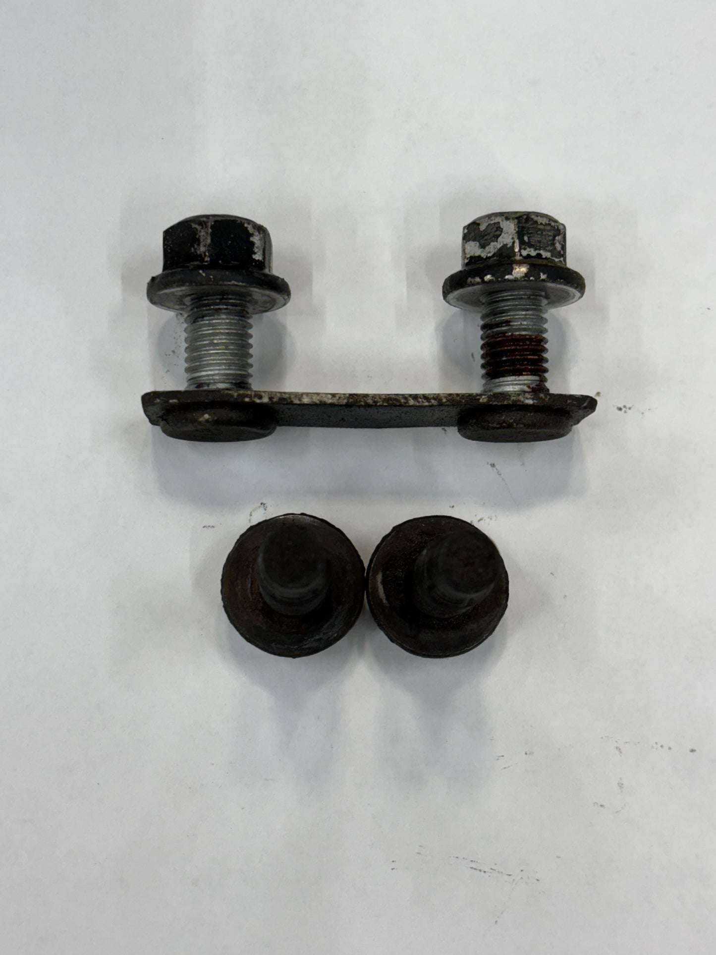 Track Bar Frame Bolts - Panhard Bolt With Nut Tab - Jeep Cherokee XJ/ZJ