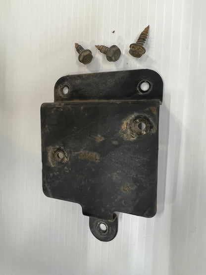 PCM / ECU Mounting Bracket & Screws  XJ - ZJ - WJ   All Models