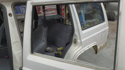 Window Seal & Track - Jeep Cherokee XJ - 1997-2001